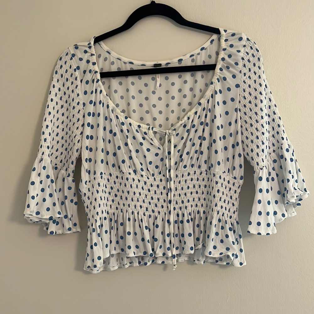 FREE PEOPLE! White and light blue polka dots! Size US Large, cute elastic waist!